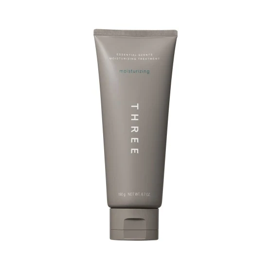 THREE THREE Essential Scents Moisturizing Treatment
