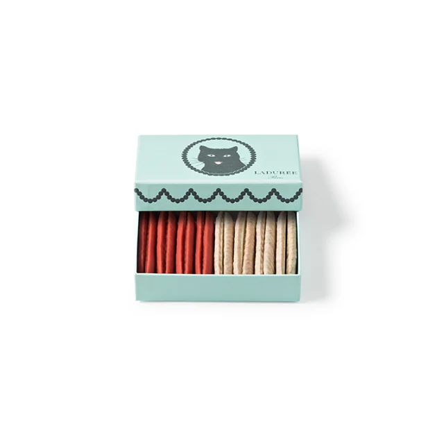 Ladurée Langues de Chat gift box - Vanilla & Strawberry