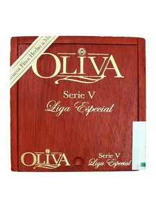 Oliva Oliva Serie V Double Robusto 4 cigars