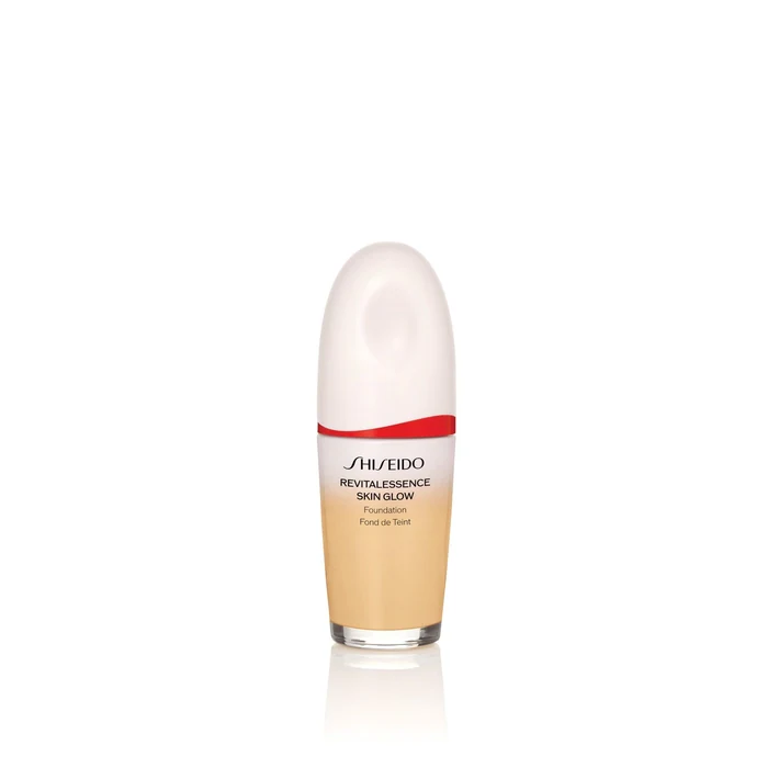 Shiseido Revitalessence Skin Glow at Paris