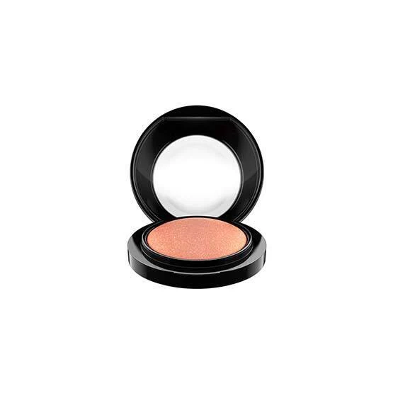 M・A・C PREP + PRIME NATURAL RADIANCE
