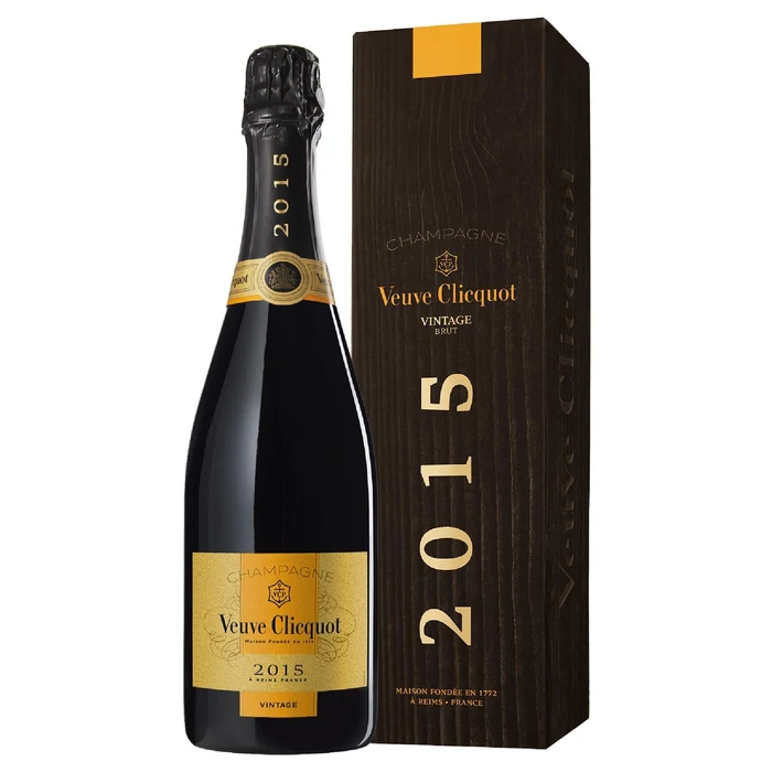 Veuve Clicquot Brut Vintage - Bottle With Giftbox