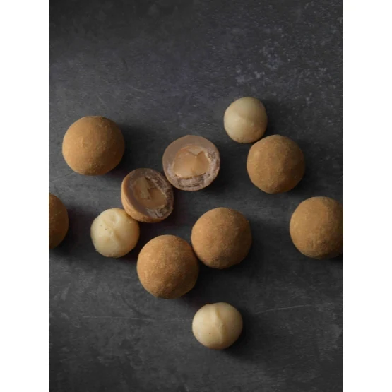 LeTAO Petit Chocolate macadamia coffee