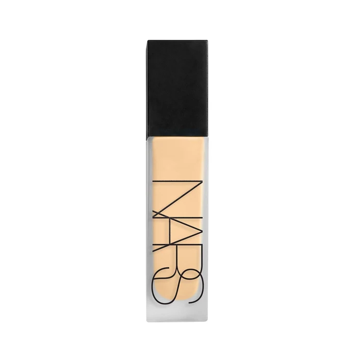 Nars NATURAL MATTE LONGWEAR FOUNDATION at Paris