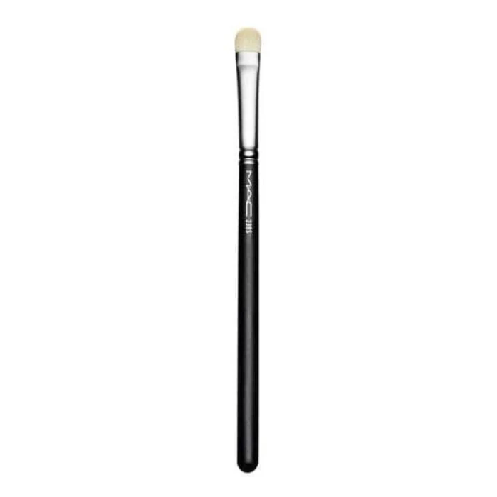 M·A·C Eye Shader Brush