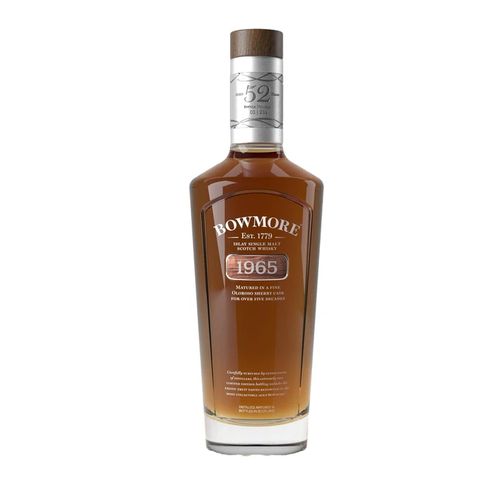 Bowmore 1965 Vintage at Paris