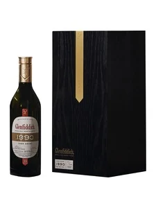 Glenfiddich Glenfiddich 33y Archive Collection Single Malt Scotch Whisky gift pack