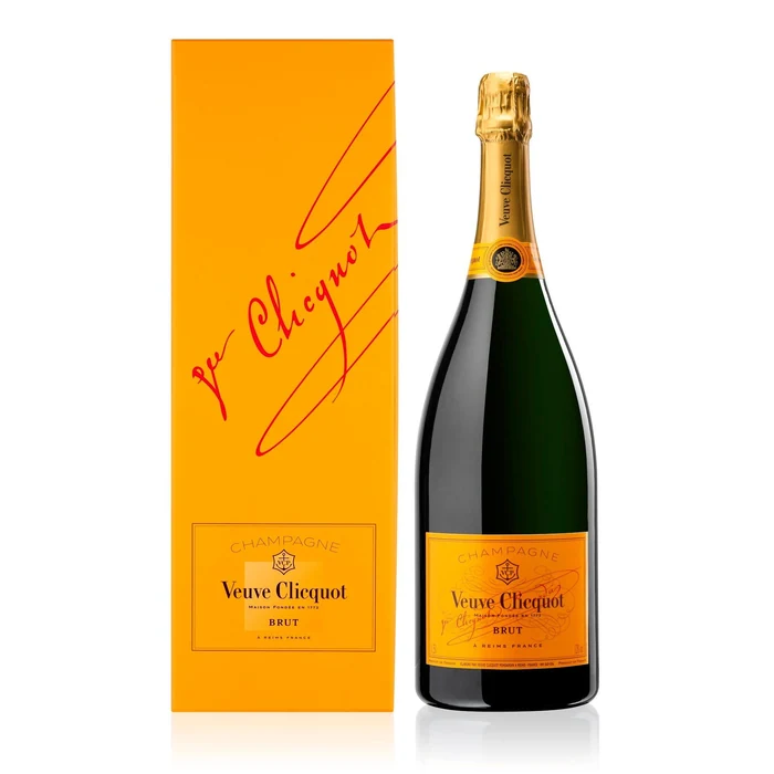 Veuve Clicquot Carte Jaune Magnum - Bottle With Giftbox