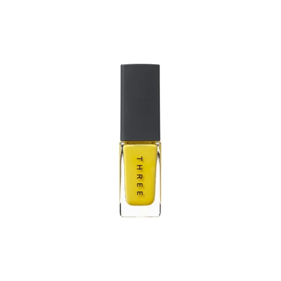 THREE THREE Nail Lacquer 01