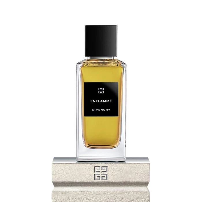 Givenchy Enflammé