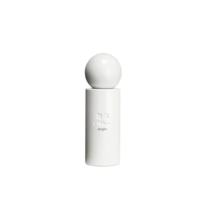 Courreges Slogan