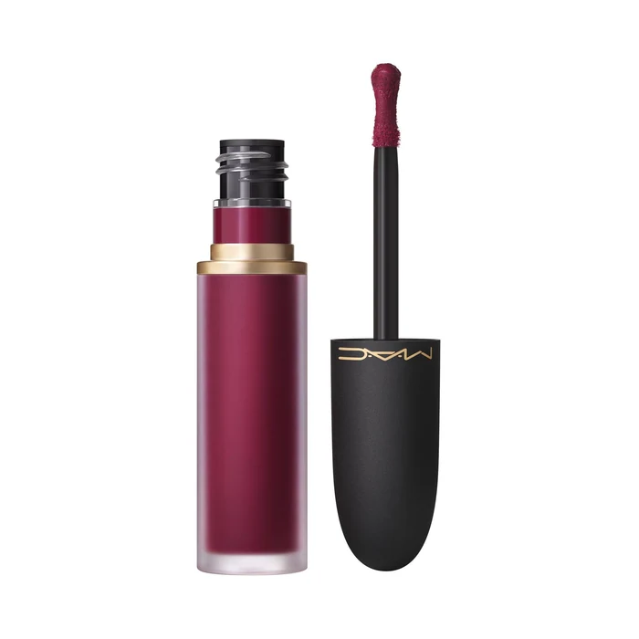 M·A·C Powder Kiss