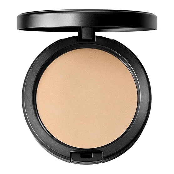 M・A・C STUDIO FIX POWDER PLUS FOUNDATION