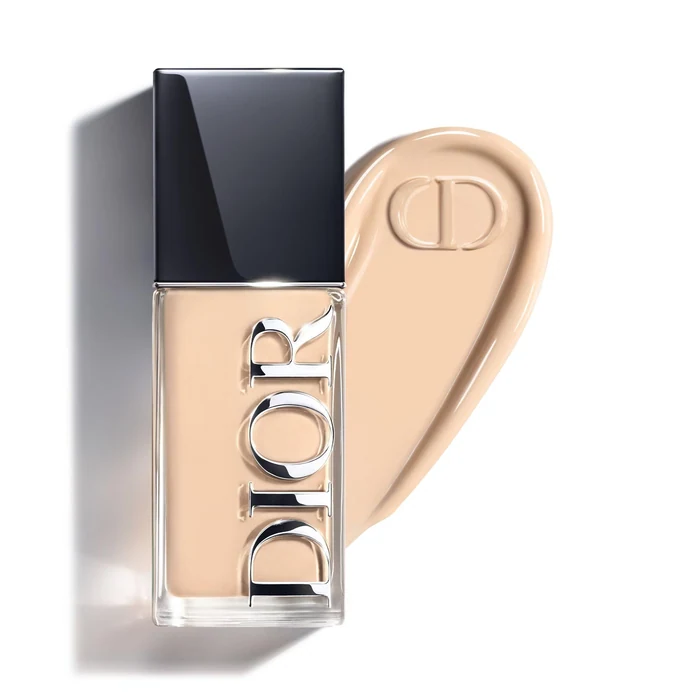 DIOR Forever Skin Glow at Paris