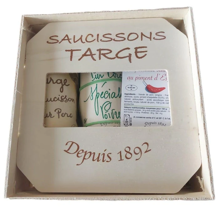 Targe Box of 3 sausages - Plain, Green Pepper and Espelette Pepper.