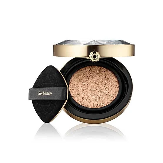 ESTÉE LAUDER Ultra Radiance Serum Cushion SPF40/PA++++