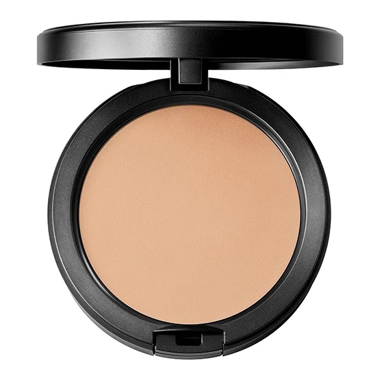 M・A・C STUDIO FIX POWDER PLUS FOUNDATION