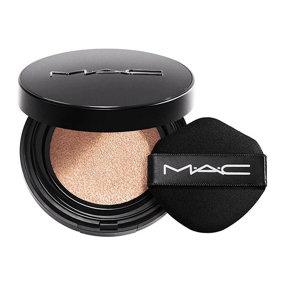 M・A・C STUDIO FIX LONGWEAR CUSHION FOUNDATION SPF50/PA+++