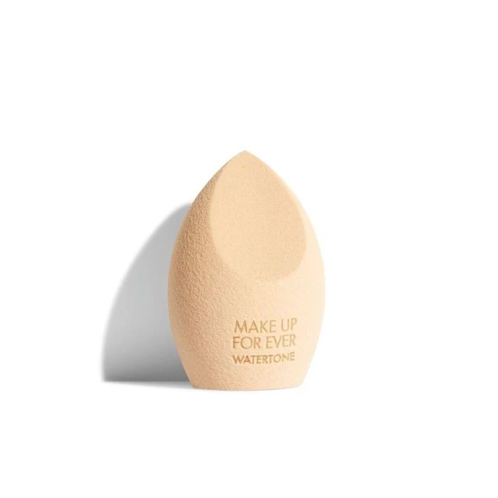 Make Up For Ever WATERTONE at Paris